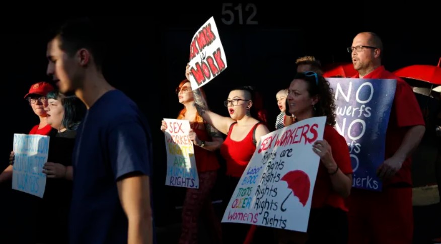 Appeals court seems poised to void part of sex trafficking law